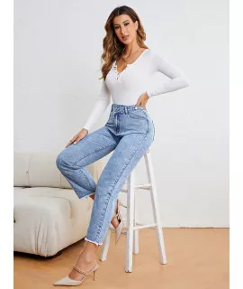 SHEIN Privé Jeans de pierna recta de talle alto bajo crudo