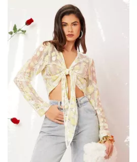 VCAY Top floral con diseño de nudo corto con encaje